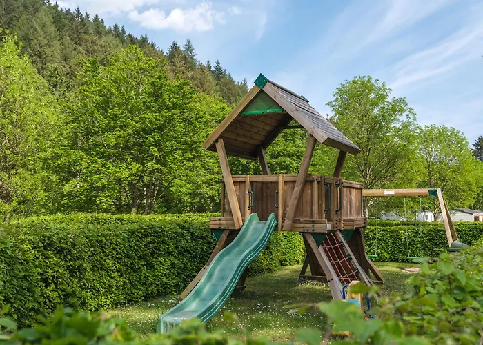 Mamer Met Hottub | 4 Personen Feriehus *