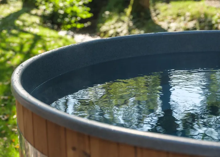 Feriehus Mamer Met Hottub | 4 Personen