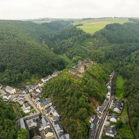 Mamer Met Hottub | 4 Personen *