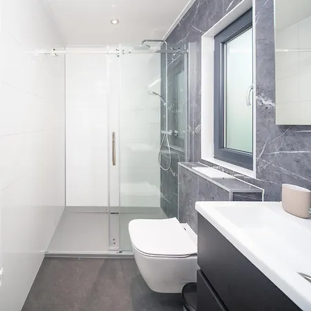 Dom wakacyjny Mamer Met Hottub | 4 Personen *