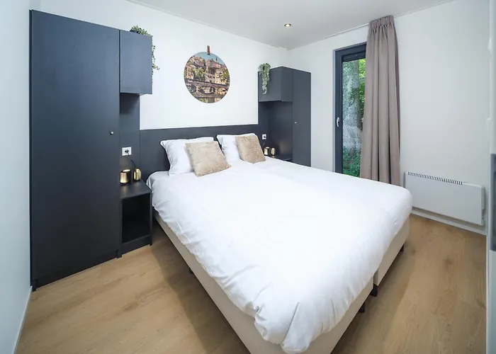 Mamer Met Hottub | 4 Personen *